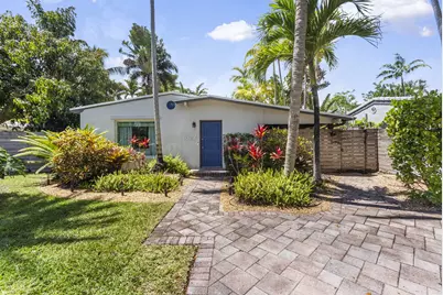 1627 NE 17th Avenue, Fort Lauderdale, FL 33305 - Photo 1