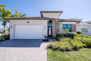 9603 St Germain Dr, Palm Beach Gardens, FL 33412 - Photo 1