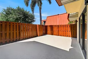 3157 Meridian Way S, Palm Beach Gardens, FL 33410 - Photo 7