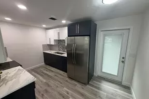 6200 SW 41st Pl, Davie, FL 33314 - Photo 5
