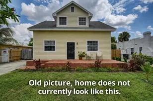 725 Selkirk St, West Palm Beach, FL 33405 - Photo 1