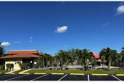 21904 Lake Forest Circle #106, Boca Raton, FL 33433 - Photo 15