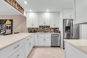 3201 N Course Ln E, Pompano Beach, FL 33069 - Photo 11