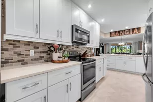 3201 N Course Ln E, Pompano Beach, FL 33069 - Photo 17