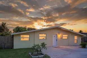 226 E Gateway Blvd, Boynton Beach, FL 33435 - Photo 1