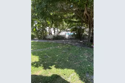 1723 Embassy Drive #103, West Palm Beach, FL 33401 - Photo 17