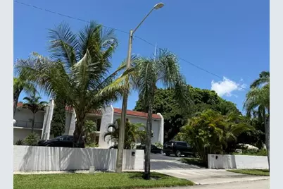 1723 Embassy Drive #103, West Palm Beach, FL 33401 - Photo 13