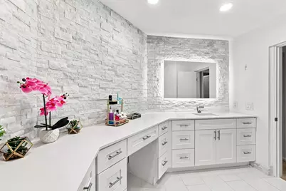 2385 NW 34th Terrace, Coconut Creek, FL 33066 - Photo 25