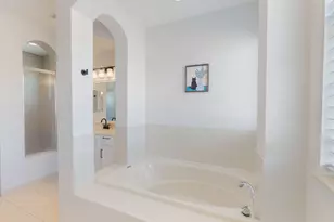 428 Cresta Cir, West Palm Beach, FL 33413 - Photo 21