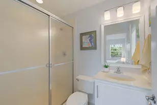 428 Cresta Cir, West Palm Beach, FL 33413 - Photo 23