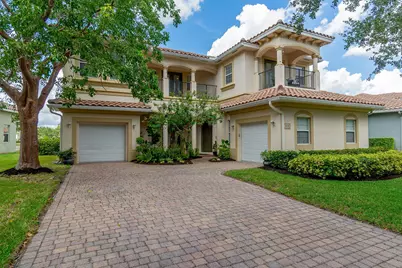 428 Cresta Circle, West Palm Beach, FL 33413 - Photo 1