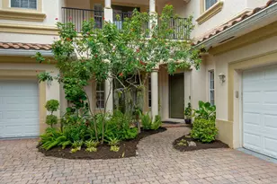428 Cresta Cir, West Palm Beach, FL 33413 - Photo 3