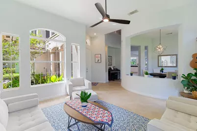 428 Cresta Circle, West Palm Beach, FL 33413 - Photo 5