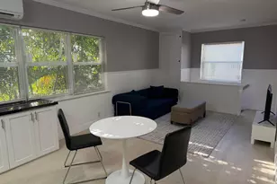 220 Washingtonia Ave, Lauderdale by the Sea, FL 33308 - Photo 3