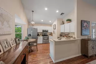 15049 Oak Chase Ct, Wellington, FL 33414 - Photo 5