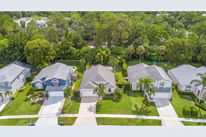 15049 Oak Chase Court, Wellington, FL 33414 - Photo 23