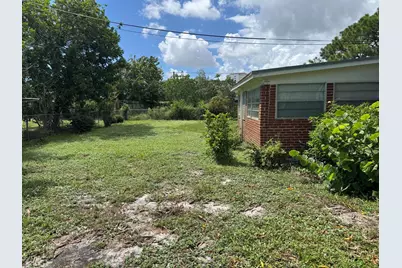 3651 Bahama Road, Palm Beach Gardens, FL 33410 - Photo 3