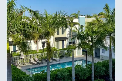 405 NE 35th Court #2, Oakland Park, FL 33334 - Photo 1