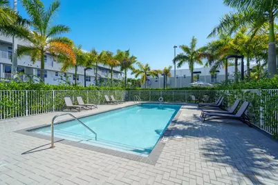 405 NE 35th Court #2, Oakland Park, FL 33334 - Photo 9