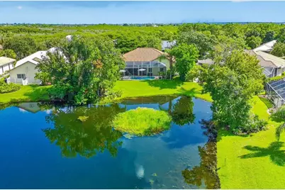 913 SW Lighthouse Drive, Palm City, FL 34990 - Photo 27