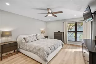 5670 Coach House Cir, Boca Raton, FL 33486 - Photo 7