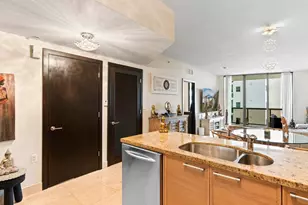 16275 Collins Ave, Sunny Isles Beach, FL 33160 - Photo 13