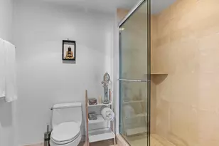 16275 Collins Ave, Sunny Isles Beach, FL 33160 - Photo 21