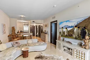 16275 Collins Ave, Sunny Isles Beach, FL 33160 - Photo 9