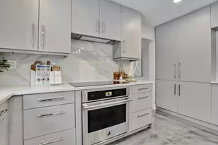 351 NW 32nd Ct, Oakland Park, FL 33309 - Photo 45
