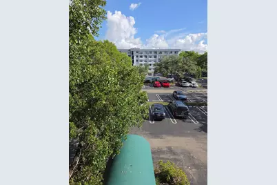 2401 Riverside Drive #306-B, Coral Springs, FL 33065 - Photo 11