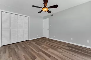 931 Gardenia Dr, Delray Beach, FL 33483 - Photo 27