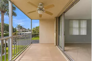 931 Gardenia Dr, Delray Beach, FL 33483 - Photo 21