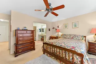 3385 Jog Park Dr, Greenacres, FL 33467 - Photo 13
