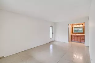 1057 E Circle Terrace, Delray Beach, FL 33445 - Photo 9