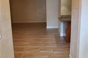 780 NE 199th St, Miami, FL 33179 - Photo 9