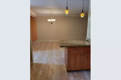 780 NE 199th Street #101E, Miami, FL 33179 - Photo 9