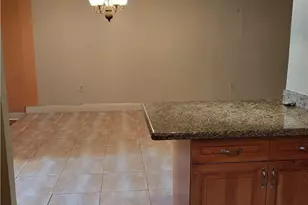 780 NE 199th St, Miami, FL 33179 - Photo 9
