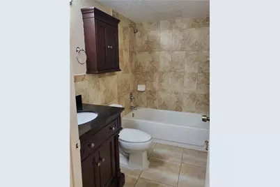 780 NE 199th Street #101E, Miami, FL 33179 - Photo 23