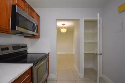 9 NE 19th Court #119C, Wilton Manors, FL 33305 - Photo 3