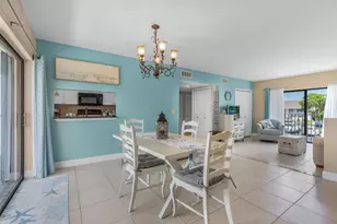 3209 S Lakeview Cir, Hutchinson Island, FL 34949 - Photo 7
