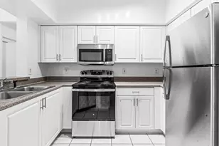 1961 Brandywine Rd, West Palm Beach, FL 33409 - Photo 1