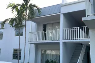 431 Executive Center Dr, West Palm Beach, FL 33401 - Photo 1