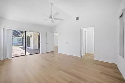7000 NW 4th Avenue, Boca Raton, FL 33487 - Photo 13