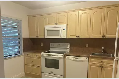 9264 Vista Del Lago #H, Boca Raton, FL 33428 - Photo 3