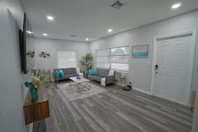 1102 Sunset Road, West Palm Beach, FL 33401 - Photo 1