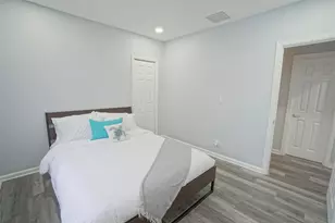 1102 Sunset Rd, West Palm Beach, FL 33401 - Photo 19