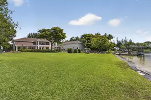8704 Wendy Ln E, West Palm Beach, FL 33411 - Photo 91