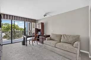 20110 Boca W Dr, Boca Raton, FL 33434 - Photo 21