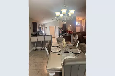 9621 Rainwood Court, Fort Pierce, FL 34945 - Photo 5