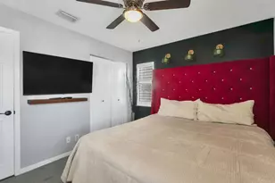 7618 Tahiti Ln, Lake Worth, FL 33467 - Photo 3